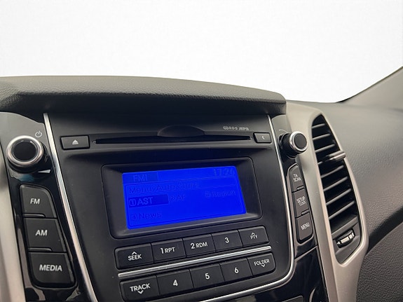 Hyundai i30 17 of 26