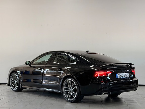 Audi A7 5 of 5
