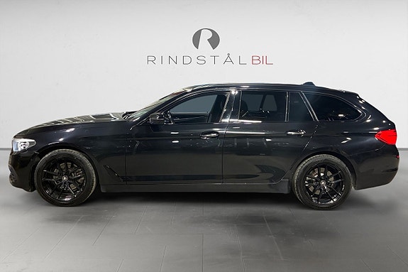 BMW 520d 4 of 5