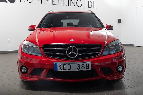 Mercedes-Benz C63 6 of 16