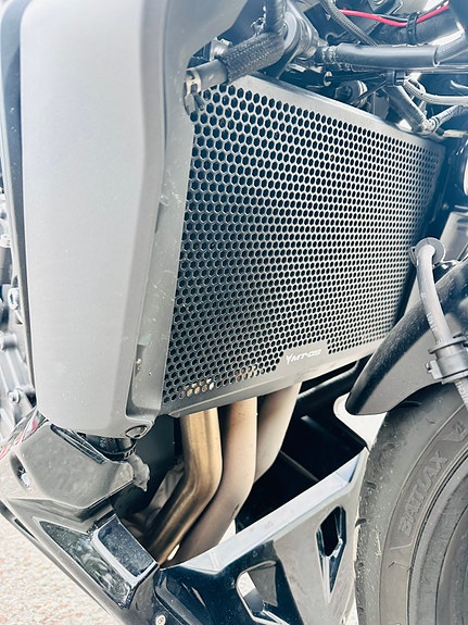 Yamaha MT-09 Y-AMT 8 of 14