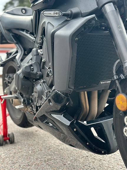 Yamaha MT-09 Y-AMT 9 of 14
