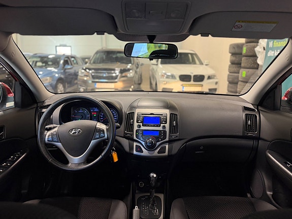 Hyundai i30 13 of 22