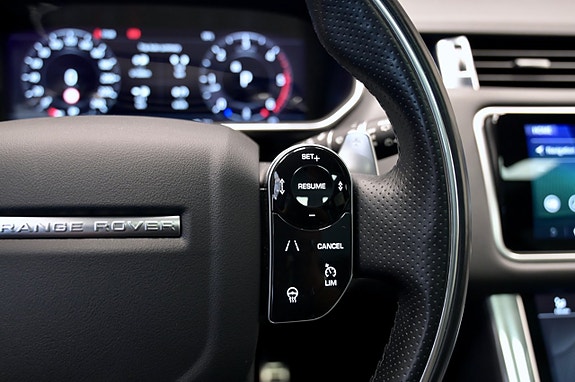 Land Rover Range Rover Sport 23 of 30