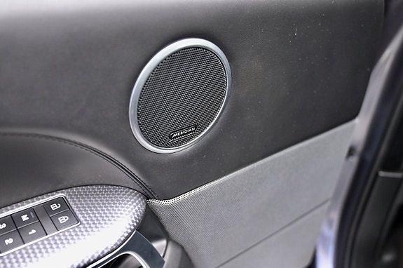 Land Rover Range Rover Sport 26 of 30
