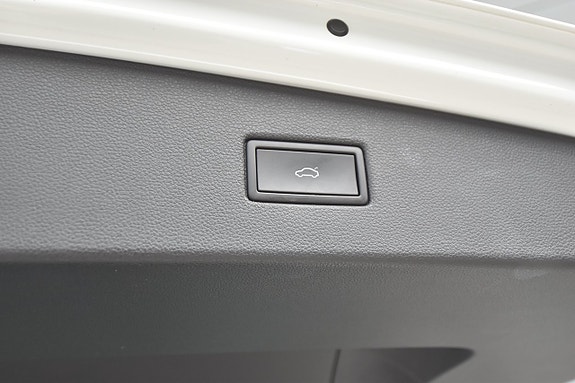 Volkswagen Tiguan 16 of 30