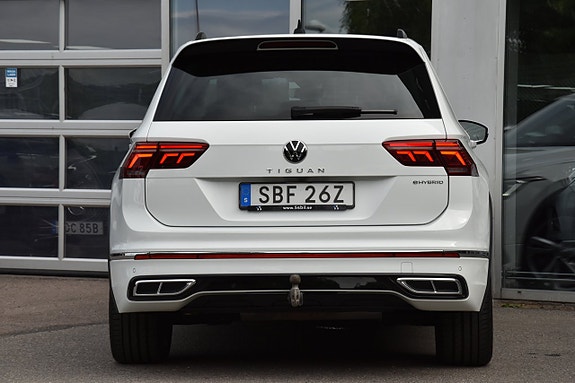 Volkswagen Tiguan 7 of 30