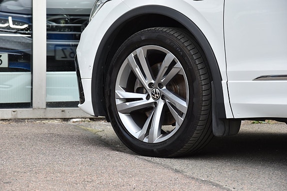Volkswagen Tiguan 9 of 30