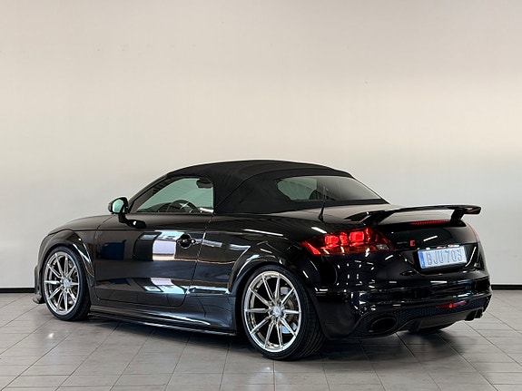Audi TT RS 8 of 29