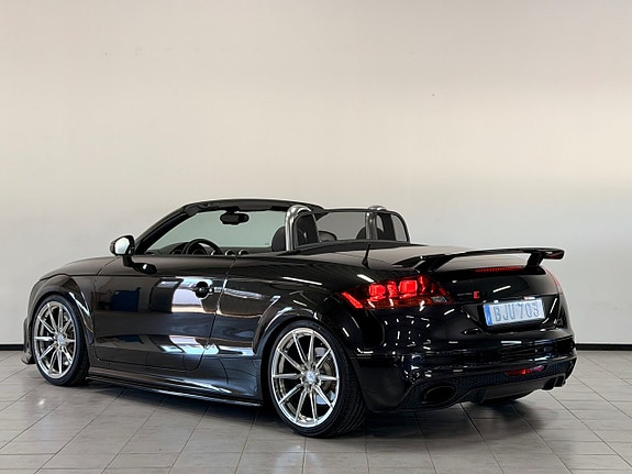 Audi TT RS 5 of 5