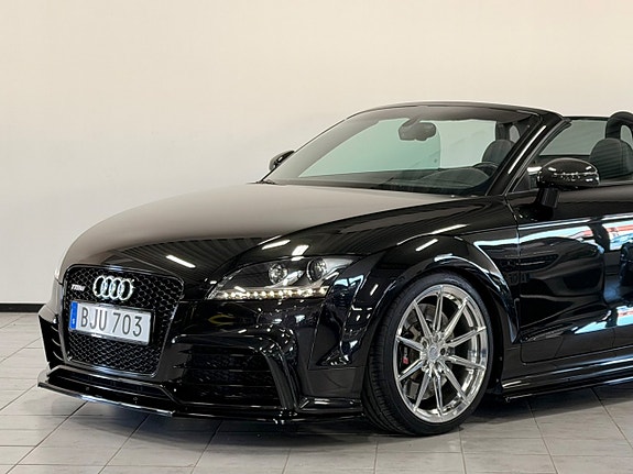 Audi TT RS 4 of 5