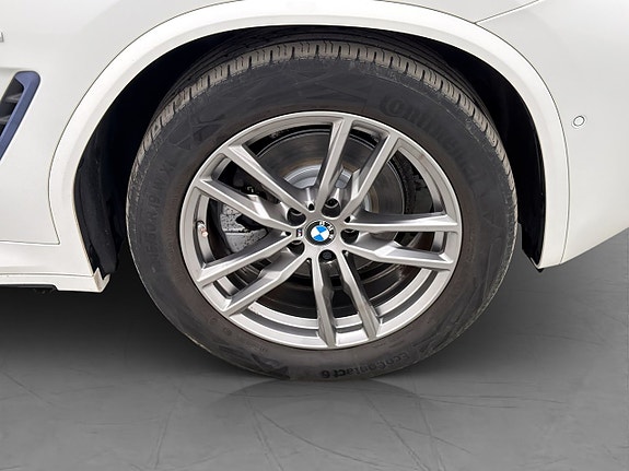 BMW X3 30 of 30