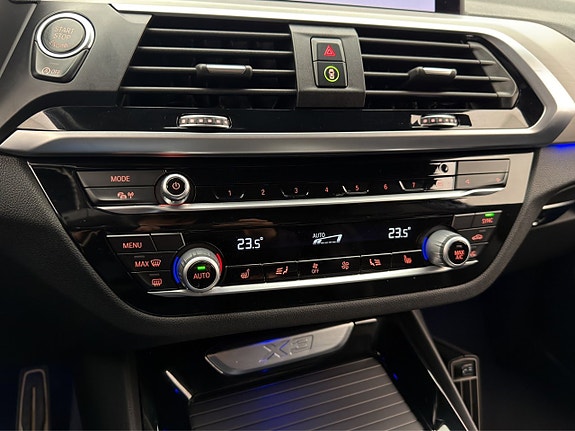 BMW X3 18 of 30