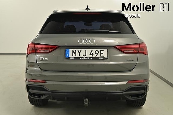 Audi Q3 9 of 13