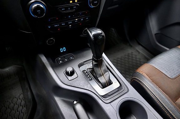 Ford Ranger 17 of 23
