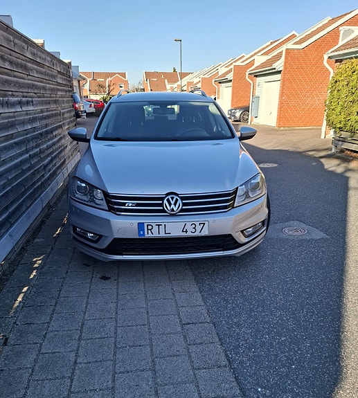 Volkswagen Passat 2 of 4