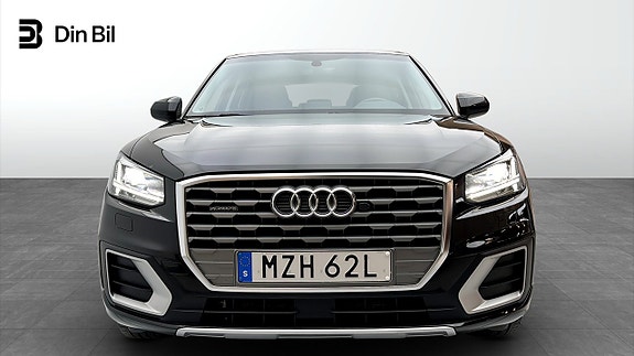 Audi Q2 4 of 5