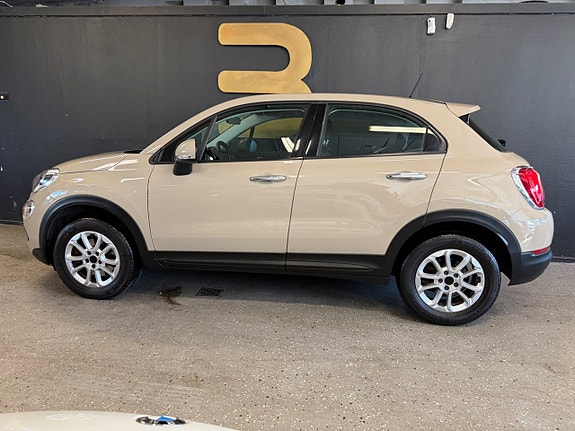 Fiat 500X 2 of 5