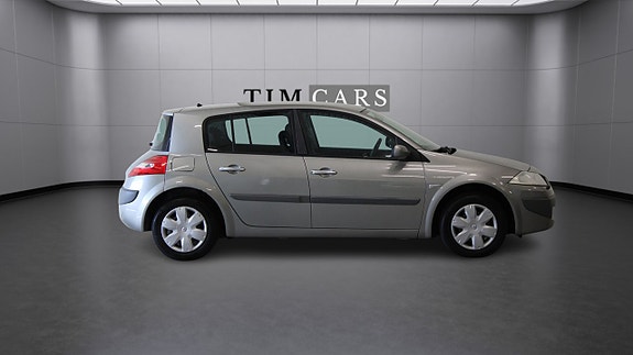 Renault Megane II 5 of 5