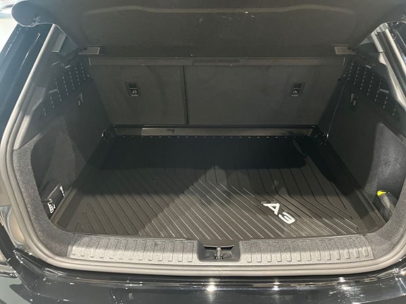 Audi A3 9 of 17