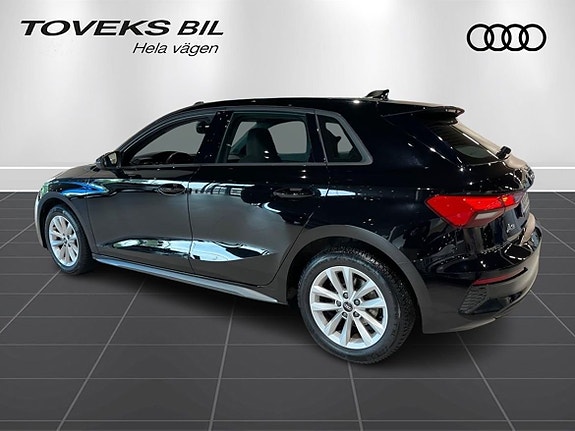 Audi A3 4 of 5