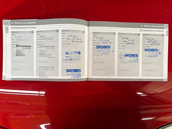 Volvo V40 17 of 19