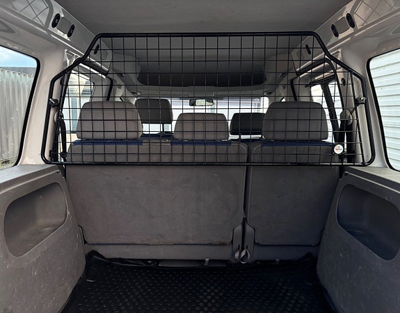 Volkswagen Caddy 10 of 12