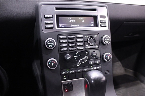 Volvo V70 20 of 25