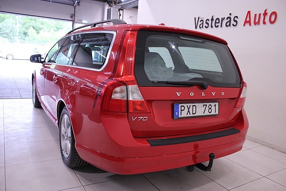 Volvo V70 5 of 25