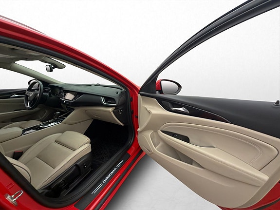 Opel Insignia 26 of 30