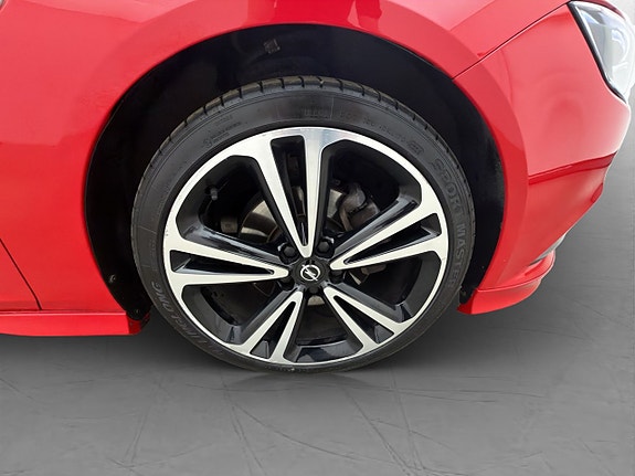 Opel Insignia 30 of 30