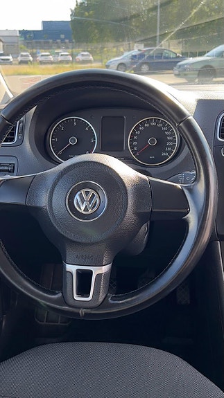 Volkswagen Polo 5 of 5