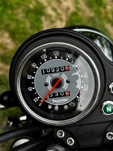 Triumph Bonneville 8 of 8