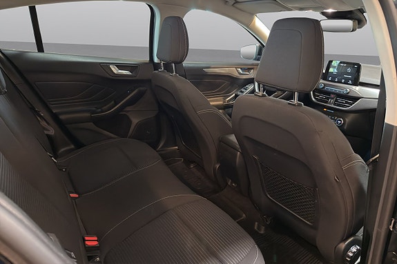 Ford Focus 10 of 17