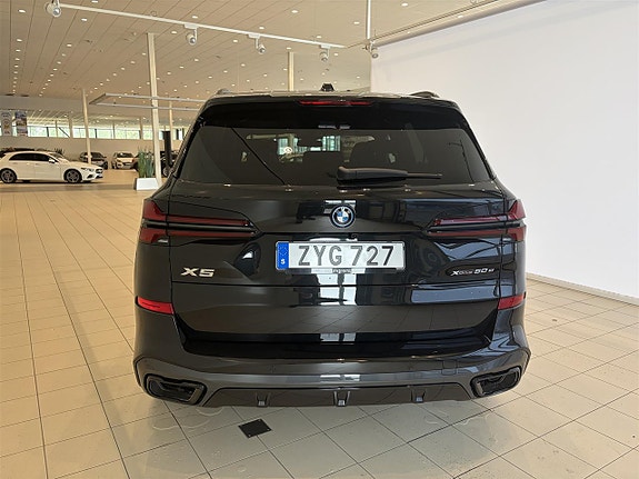 BMW X5 3 of 12