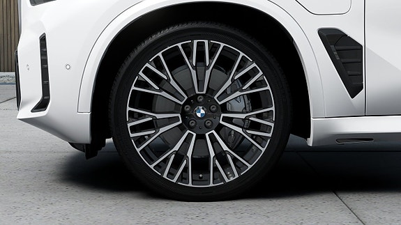 BMW X5 7 of 13
