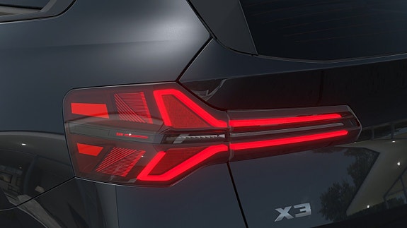 BMW X3 8 of 13