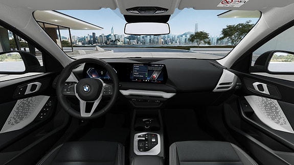 BMW 120 9 of 13