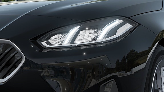 BMW 120 6 of 13