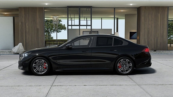 BMW 530e 4 of 13