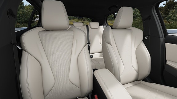 BMW 120 10 of 13