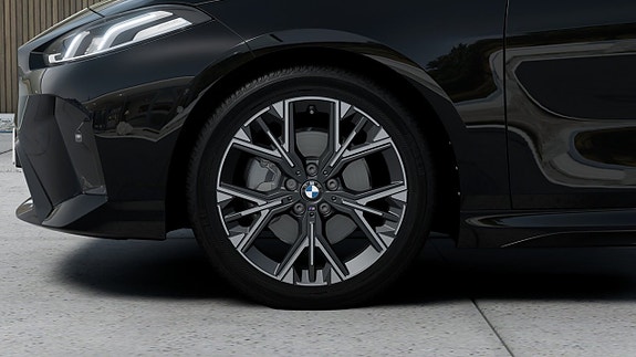 BMW 120 7 of 13