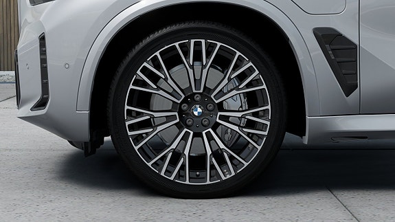 BMW X5 7 of 13