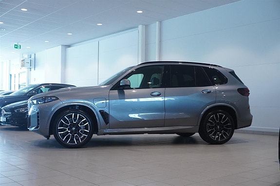 BMW X5 6 of 19