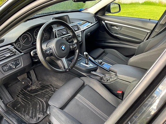 BMW 320d 5 of 5