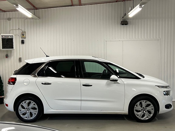 Citroen C4 Picasso 3 of 5