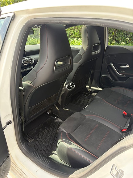 Mercedes-Benz A180 8 of 9