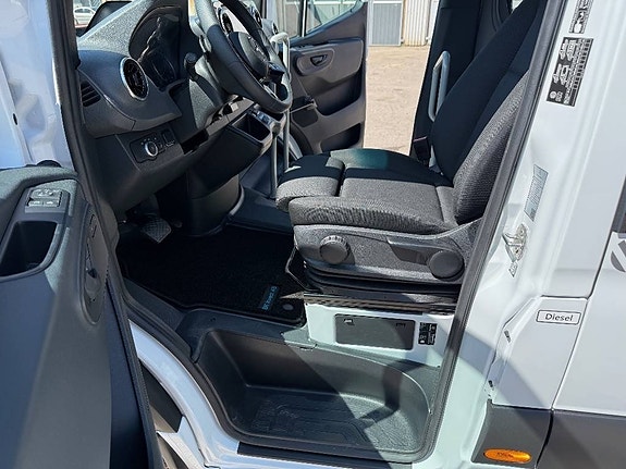 Mercedes-Benz Sprinter 517 buss 19 p Lift 9 of 9