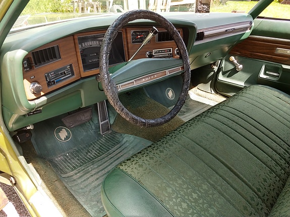 Buick Le Sabre 5 of 8