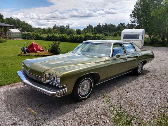 Buick Le Sabre 7 of 8